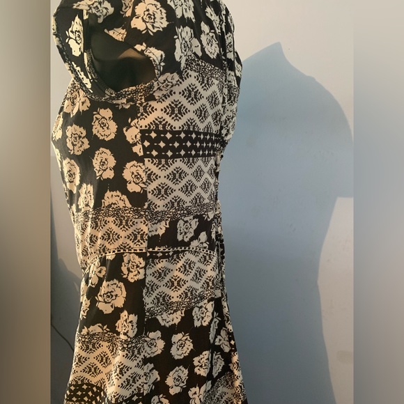 Volcom mini dress corset lace up back - Picture 6 of 9